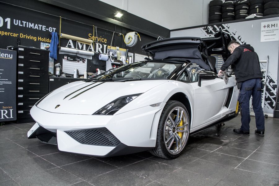 Amarisupercars's tweet photo. Another detailing masterclass by @AmariClassiche - ready for the new owner https://t.co/aFFvCmKLXI