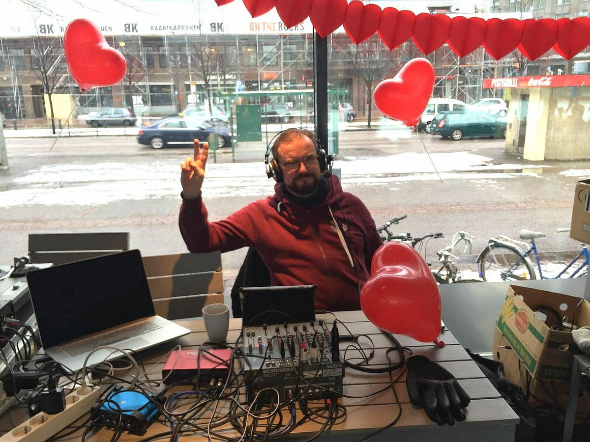 It's on! <a href="/RadioHelsinki/">Radio Helsinki</a> @njassa @Liikuntavirasto <a href="/VisitHelsinki/">Visit Helsinki</a>
