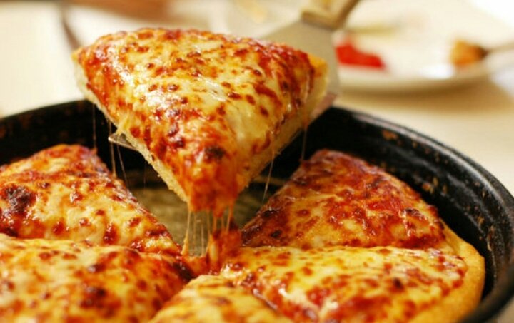 BlueRapsberry_'s tweet photo. Declaro el día de la comida #Happyfoodday,que le den a San Valentin,VIVA LA COMIDA!!! https://t.co/bZTvAnFyW4