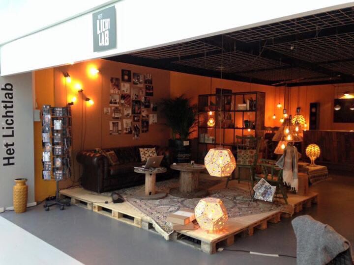 Hoe vind jij onze nieuwe plek in De Woonindustrie?! Met dank aan <a href="/NMLDesign/">NML Design</a> <a href="/NovelMonday/">Novel Monday</a> <a href="/kleuradvies/">kleuradvies</a>