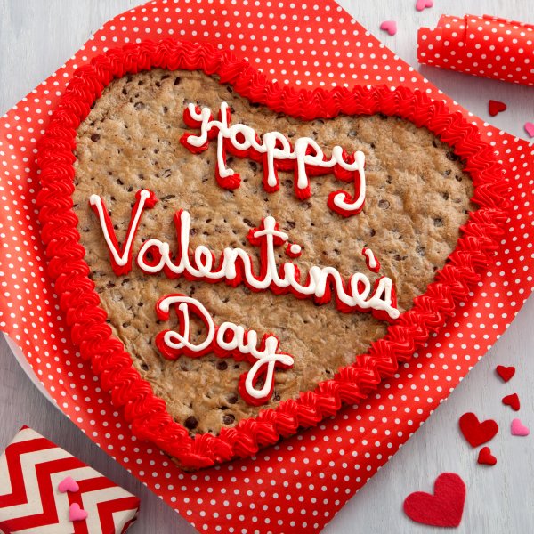 CookesFoodStore's tweet photo. Happy Valentine's Day from Cooke's! How are you celebrating? https://t.co/gpz5vP7Imw