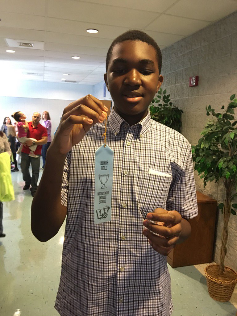 ijgloria1's tweet photo. Benjamin made Honor Roll! https://t.co/0YFHpty33k