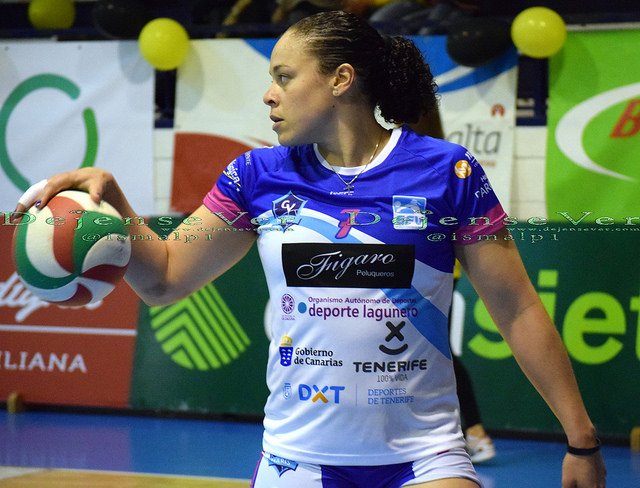 Dejense Ver tweet media