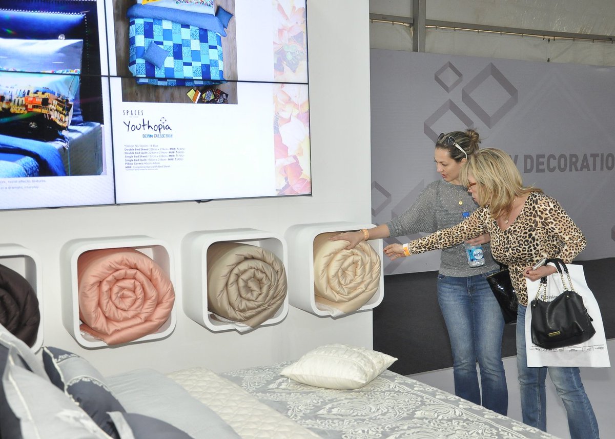 Spaces_India's tweet photo. Innovation meets Design at #IndiaDesignID2016 As the 3 day design carnival comes to an end, catch a few glimpses... https://t.co/Oh99uMN9xX