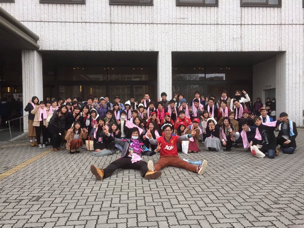 HM425yz's tweet photo. 今日はライブツアー広島公演に参加してきました(о´∀`о)ノ
感動する曲や盛り上がる曲もあって、とても楽しかったです(*^▽^*)
またライブ参加したいと思います。
今日はありがとう(#^.^#) https://t.co/D11b2WozhL