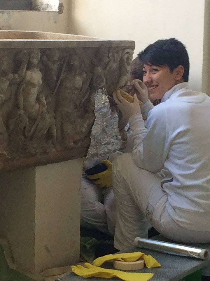 loveitaly_org's tweet photo. Al tocco dell'amore tutti diventano poeti
#Platone
#restauriAMO 
#BuonSanValentino 
https://t.co/Eqx9x6aaSe https://t.co/IFd6DLw922