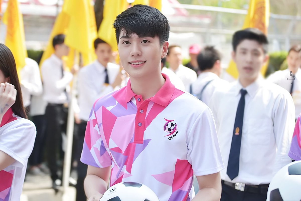 Gged0509's tweet photo. รู้มั้ยมีคนตกหลุมรักคุณกี่คนแล้วจากการที่คุณแค่ยิ้มให้ 😊 @innsarin #chulacuteboy #CUTU71 https://t.co/Uc6vndp4Jn