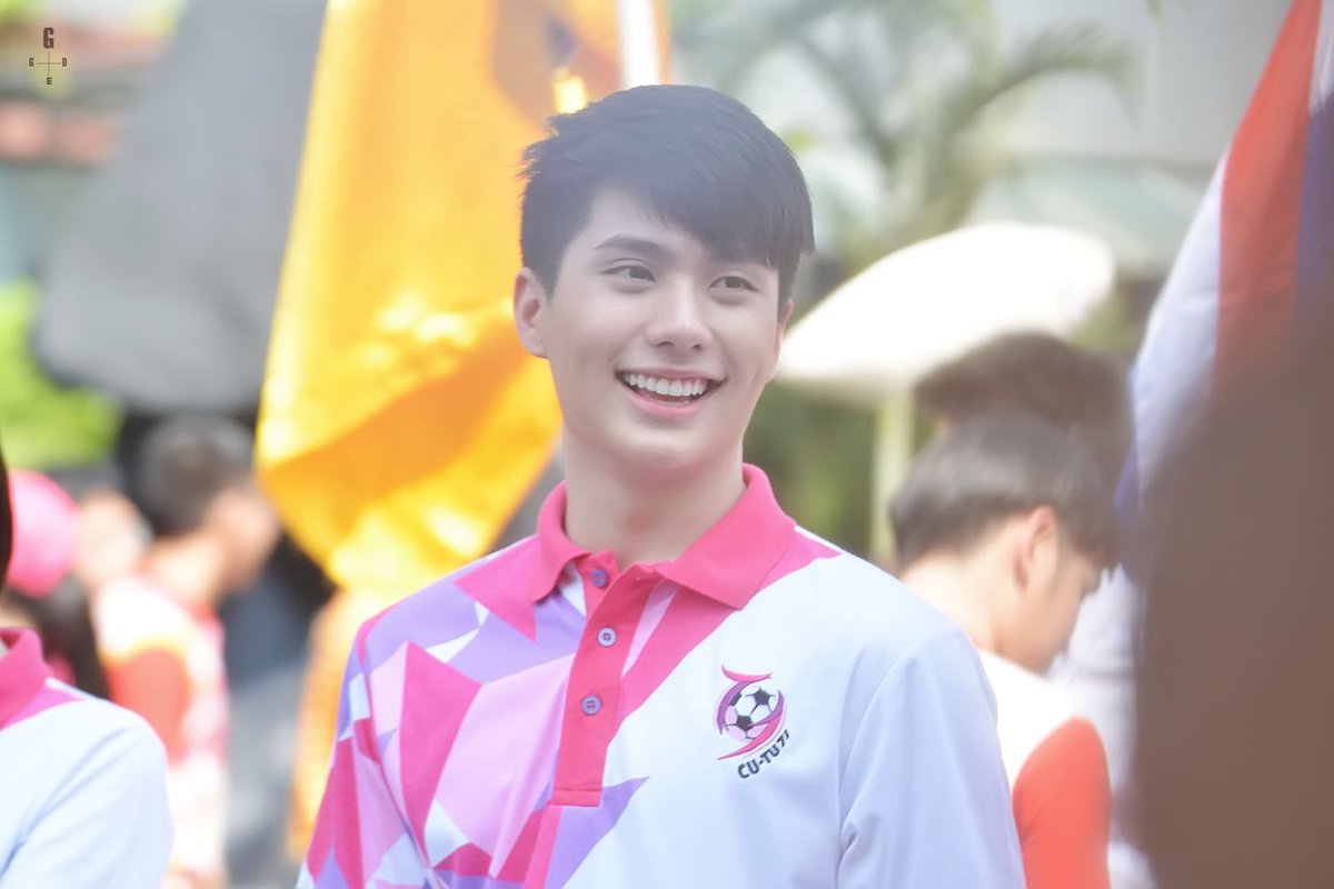 Gged0509's tweet photo. รู้มั้ยมีคนตกหลุมรักคุณกี่คนแล้วจากการที่คุณแค่ยิ้มให้ 😊 @innsarin #chulacuteboy #CUTU71 https://t.co/Uc6vndp4Jn