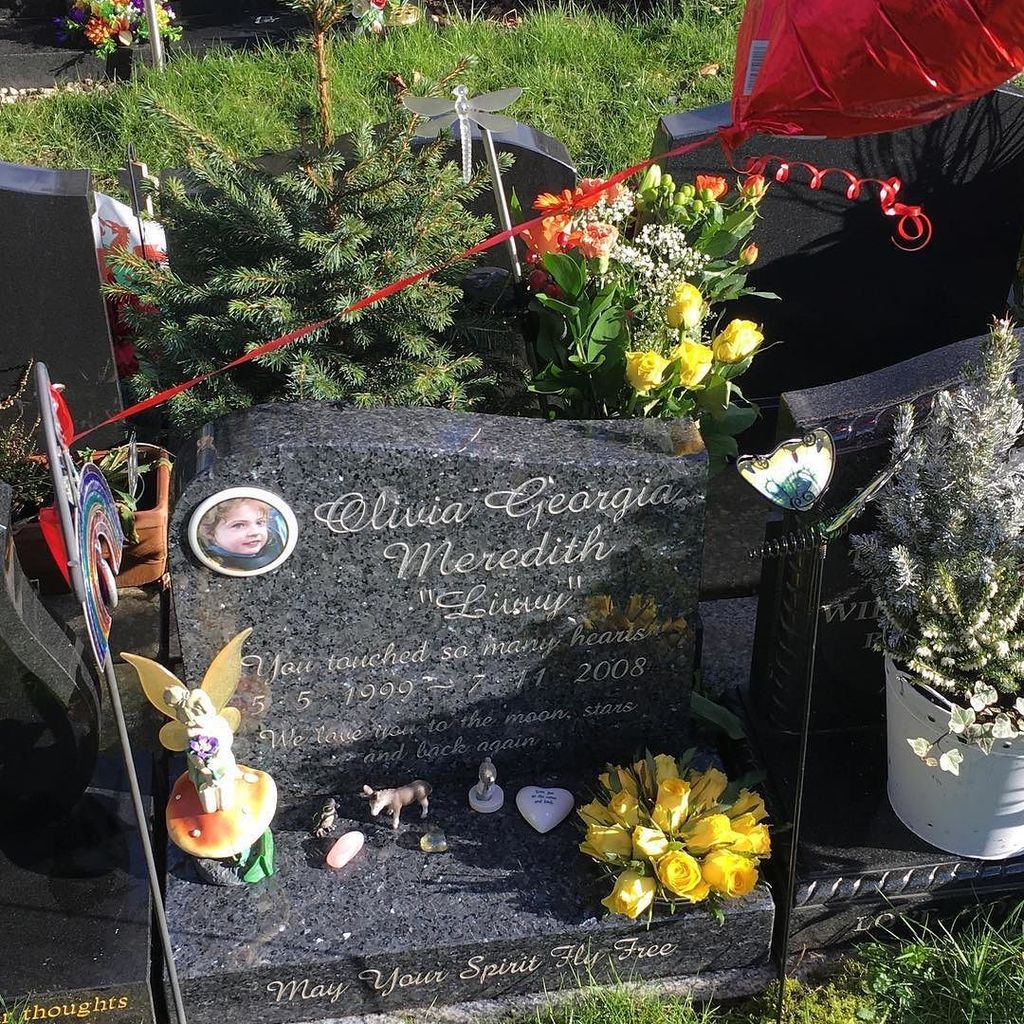 Livvyssmile's tweet photo. All pretty for my sweet Valentine, never forgotten #nomoreemptyarms https://t.co/NENC7ZF0j4