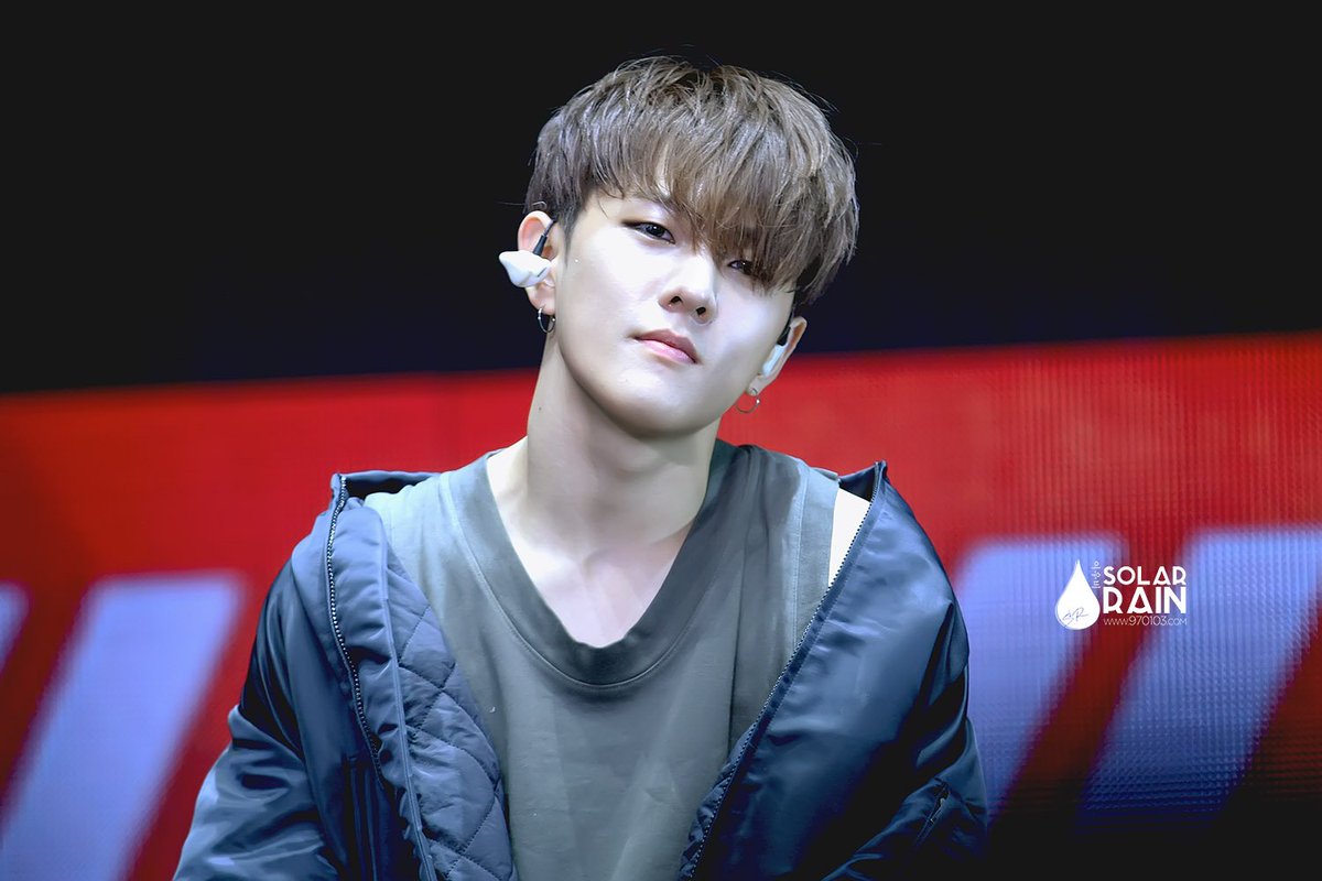 SolarRain0103's tweet photo. 우리 동혁❤️
해피 밸런타인데이❤️

#김동혁 #동혁 #DONGHYUK 
#아이콘 #iKON https://t.co/0vcAOjOp7i