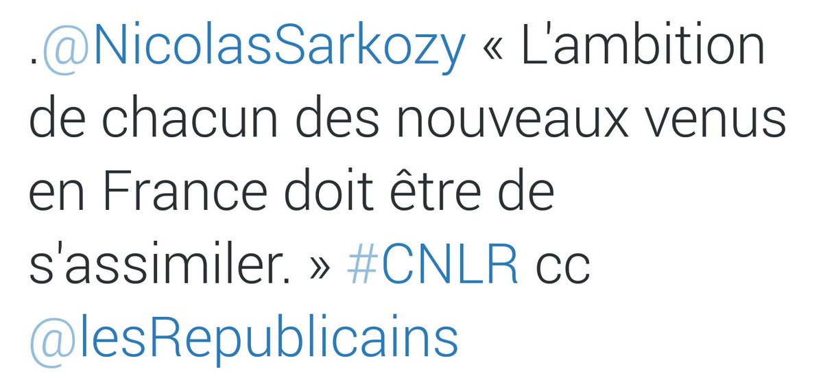 A_de_St_Germain's tweet photo. Le mec est né en France : il parle tjs aussi mal Français et n'en détient aucune parcelle de culture... #Facepalm https://t.co/cDqcBkZCuC