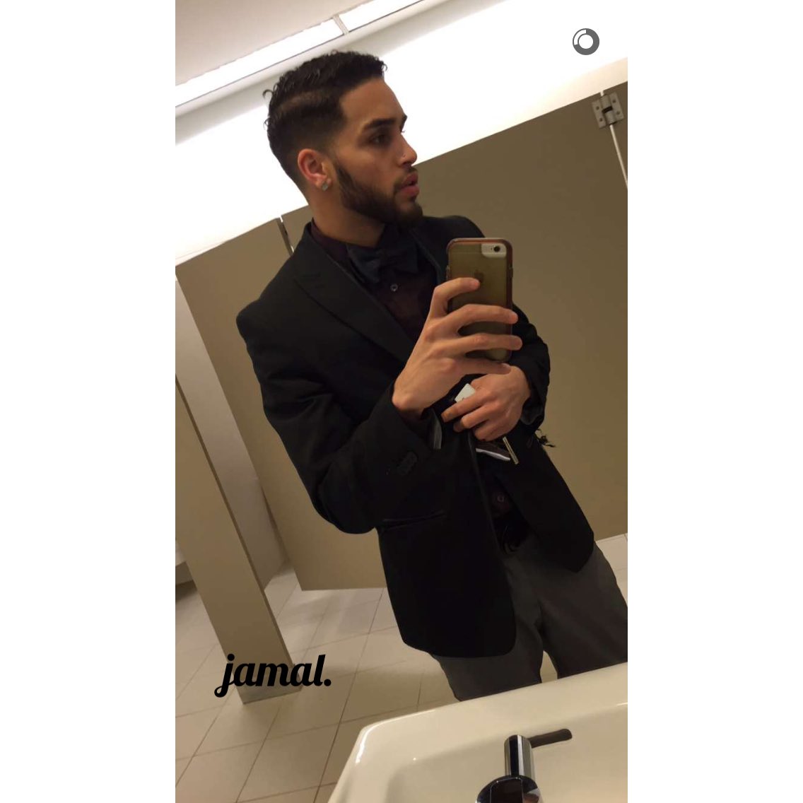 itsjamalgarcia's tweet photo. oh baby girl, i'm not your type i'll leave you hurting every night. https://t.co/p3lRNBHpIB