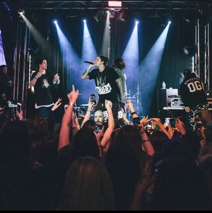 MagconFamilyOFC's tweet photo. Nate via Instagram😄😍 @skatemaloley 
HAPPY VALENTINE'S DAY TO ALL❤ https://t.co/UMKf77a0Mg
