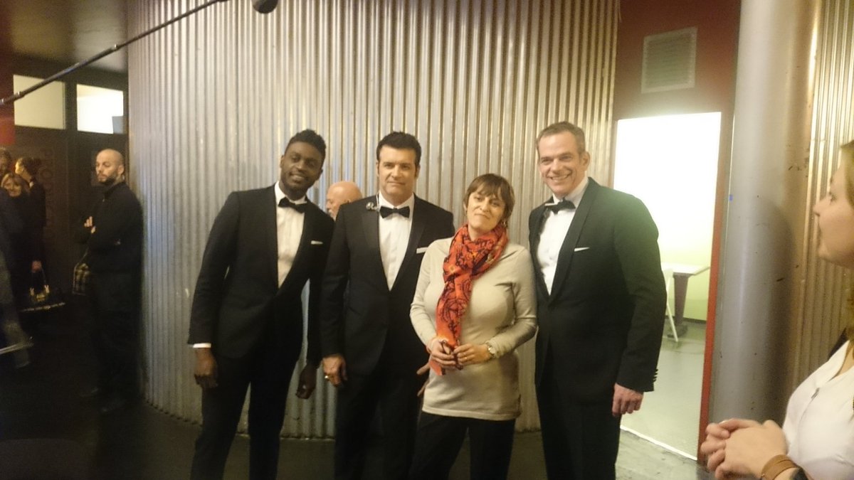 francebleucom's tweet photo. Rencontres Vip pour la #SaintValentin, on est bien avec les @Forev_Gentlemen et @francebleu https://t.co/83FBZ0jkT2