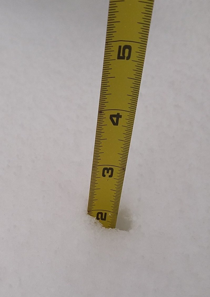weathergeek312's tweet image. Light snow right now! Here is what I measured and got! @ABC17Stormtrack @NWSStLouis #snowtotal