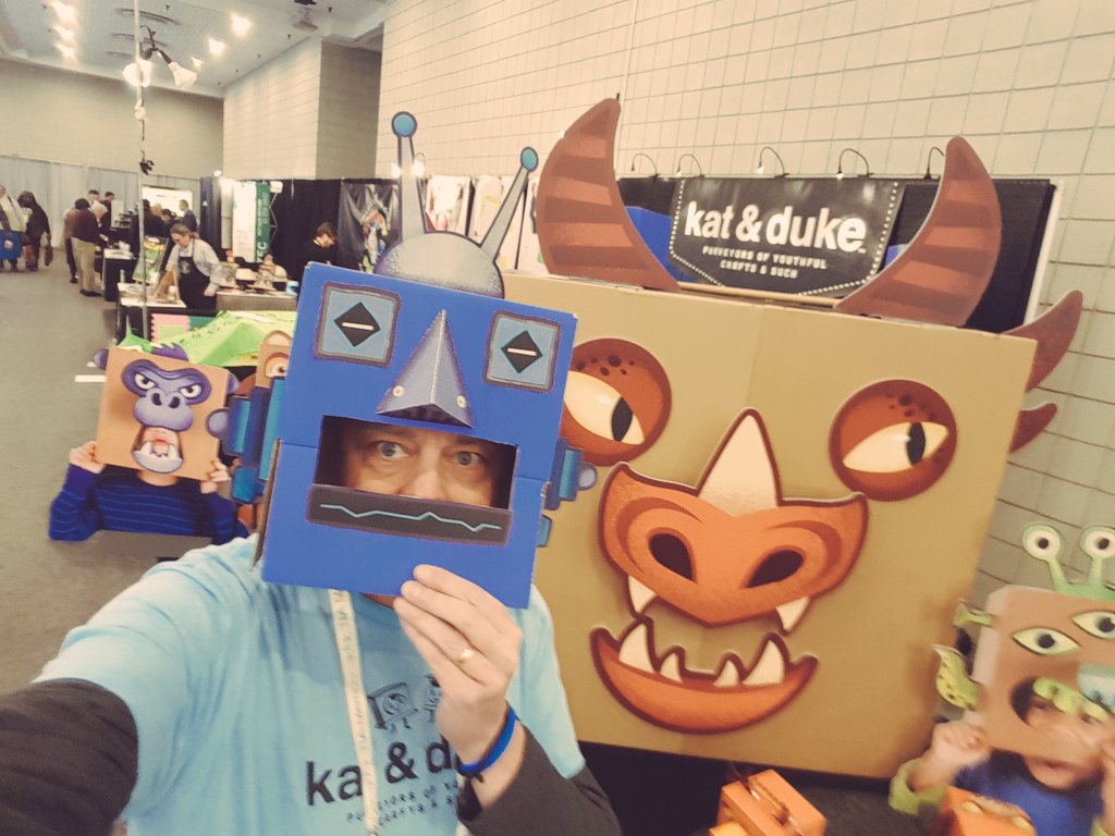 katandduke's tweet photo. Day 2, stay warm by coming by our booth and building your own robot, or dragon, or... Booth 6173. #toyfair2016 https://t.co/NvR1FOQcBd