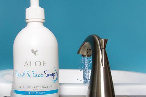 IntWellSolution's tweet image. This week's tip:Use Aloe Hand &amp;amp; Face Soap as shaving foam.It gives a closer and leaves skin soft &amp;amp; smooth #aloeman