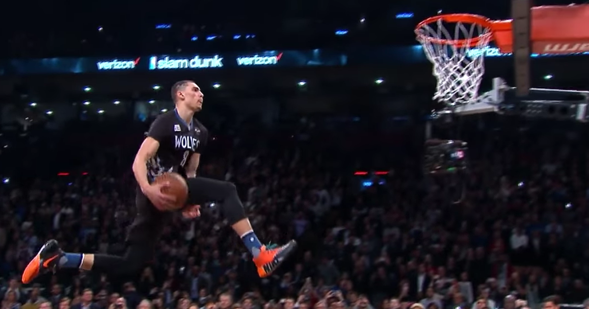 theScore's tweet photo. VIDEO: Sit back, relax, and rewatch every dunk from the 2016 Slam Dunk contest. https://t.co/lOURQjpGSc https://t.co/gtic782MyZ