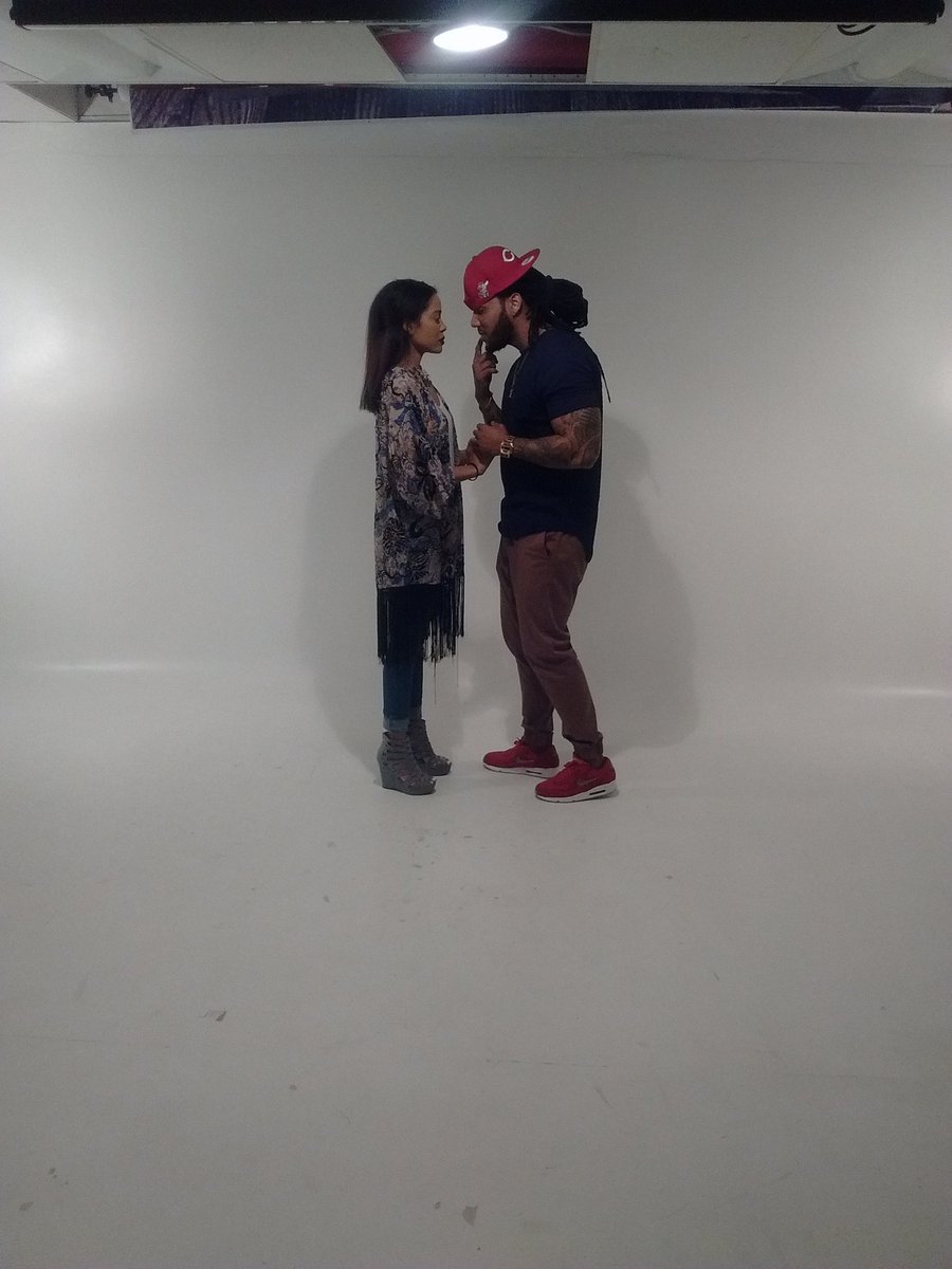 Gone_PR's tweet photo. Feliz San Valentin. Esperen nuestro regalo, "Amarte o Morir"
#Gone #PR #AmarteoMorir #Música #GonePR #AngelFilms https://t.co/QGyUIRtINC