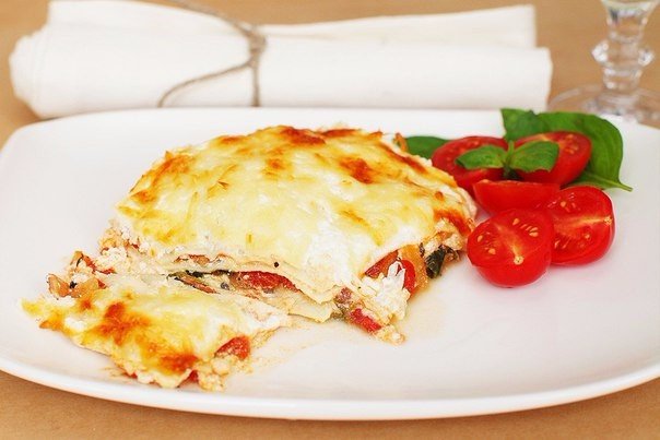 delirecipes's tweet photo. Lasagna «Three cheese»
Recipe here: https://t.co/3cg2WEK9K7 https://t.co/lx9ZJFwsEz