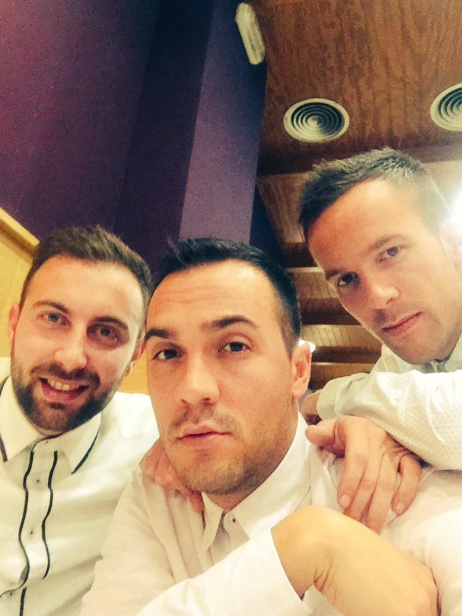 coketg7's tweet photo. Un hermano puede no ser un amigo,pero un amigo siempre será un hermano #amistad 😉 https://t.co/lHj3qGBrOW