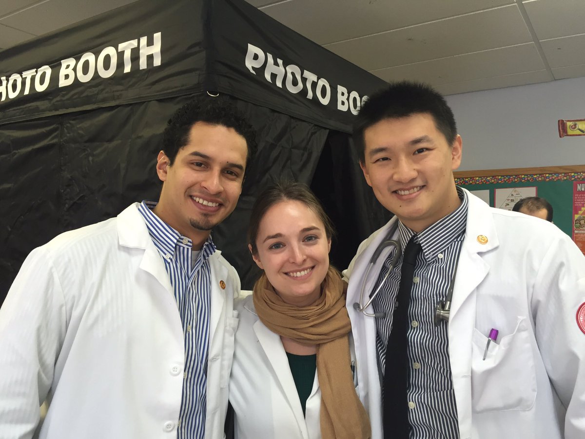 drduuu's tweet photo. @TriIMDPhD Tri-Institutional MD-PhD students created new Ophthalmology screening program @dcabrer7 https://t.co/WSqOPuXcvU
