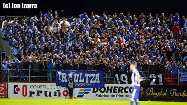 hools1969's tweet photo. Gran desplazamiento de Iraultza 1921 | Mirandés - Alavés https://t.co/VNpv1kpu8h