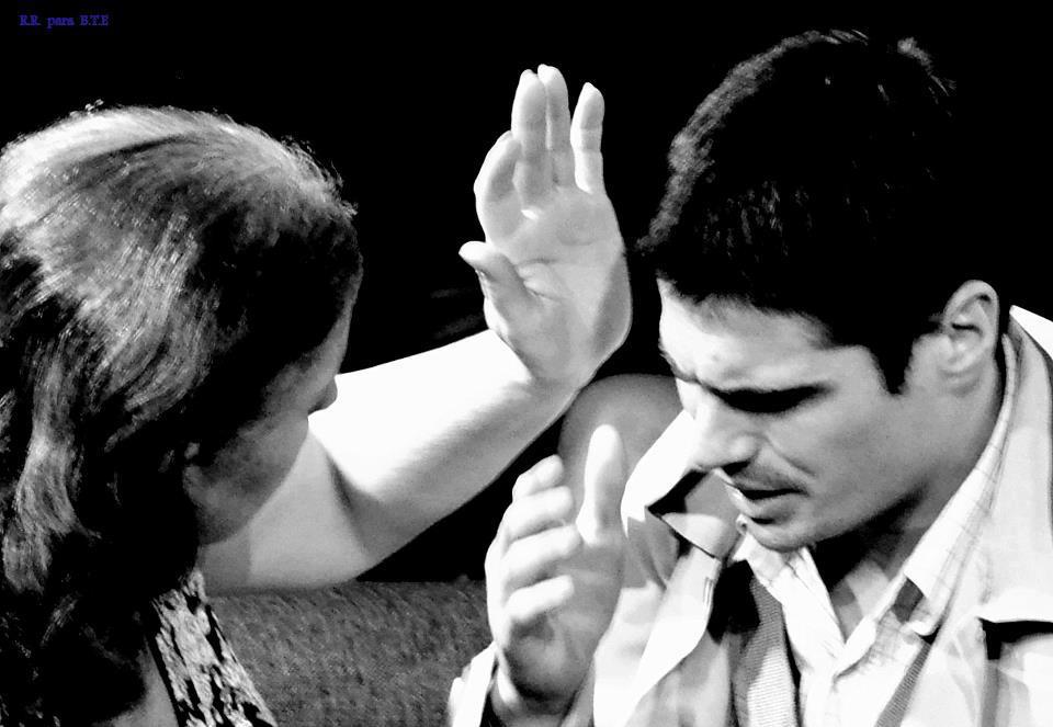 Loco pero puntual. Hoy a las 21 @ellocoylacamisa <a href="/RomiChepe/">Romina Chepe</a> <a href="/LideUranga/">Lide Uranga 💚</a>