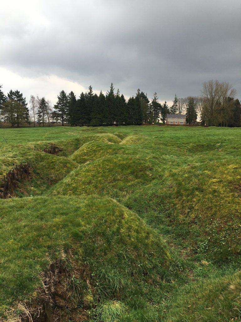 HumsWalbottle's tweet photo. Day 2: The Somme battlefield and cemeteries with our brilliant guide, Tom https://t.co/x8eDILGiiA