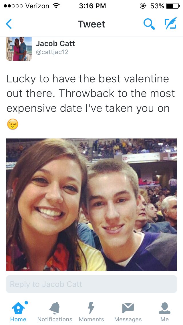 Bobbie_Clay10's tweet photo. He likes to think the court side tickets weren't free. #cheapestdate actually. 😏 https://t.co/lnkMfp6XNa
