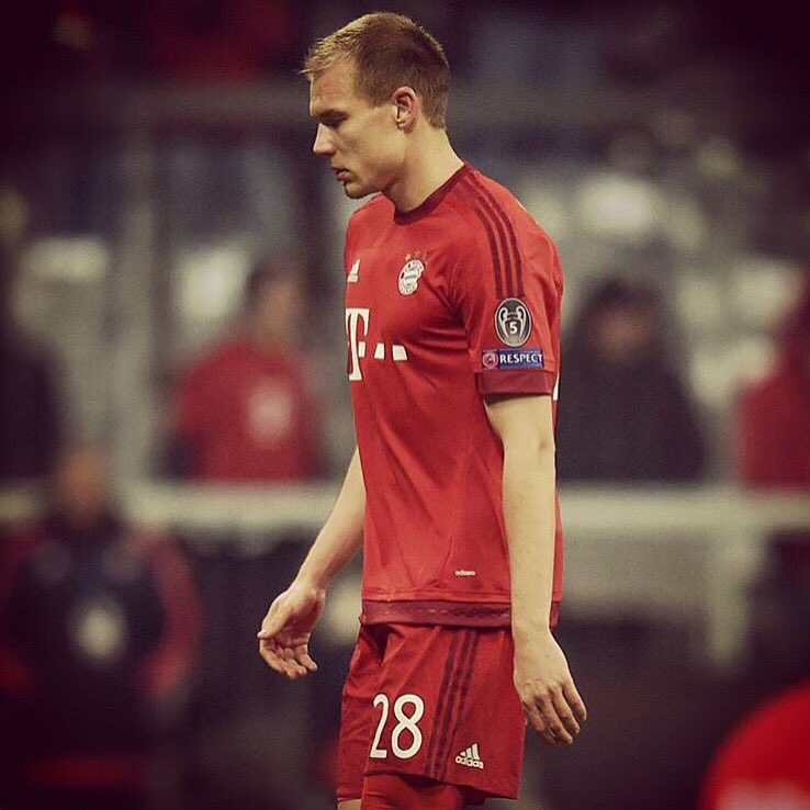 JeromeBoateng's tweet photo. Du schaffst es wieder! #GetWellSoonHolger @Badstuber https://t.co/ML8TUo5T0O