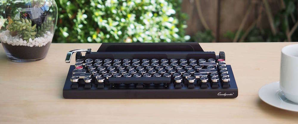 dutchcowboys's tweet photo. Dit tablet keyboard is een traktatie voor je vingertoppen https://t.co/1B1RUHeeO5 https://t.co/rKhPG7akAJ