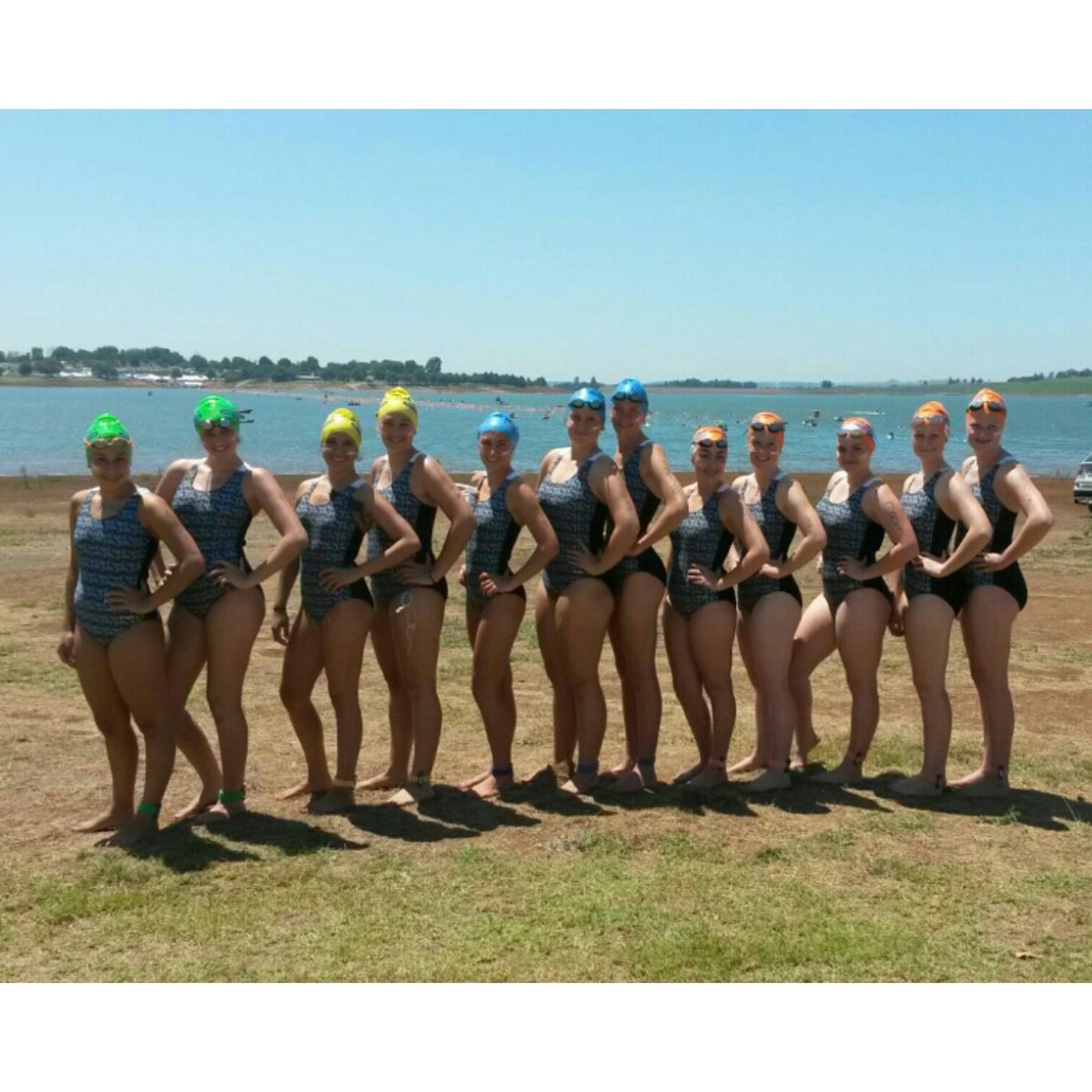 WarnerGina's tweet photo. Well done ladies on the swim. 💖 9th time done and dusted. 🙏
#MidmarMile2016 https://t.co/5Dro603lKx