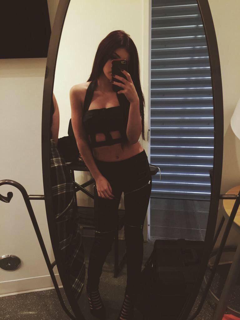 Getting V Day ready 💦