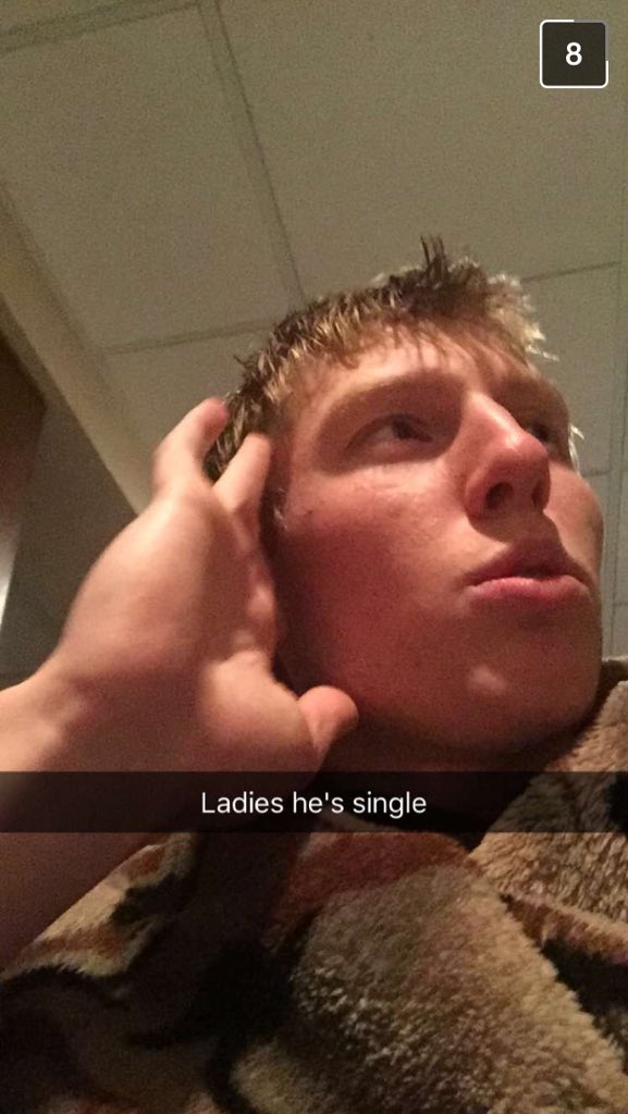 lagers1998's tweet photo. For all you single ladies looking for a valentine today, this one is for you. @nick_pollmann @TotalNickMoove https://t.co/ZVxEmoKo69
