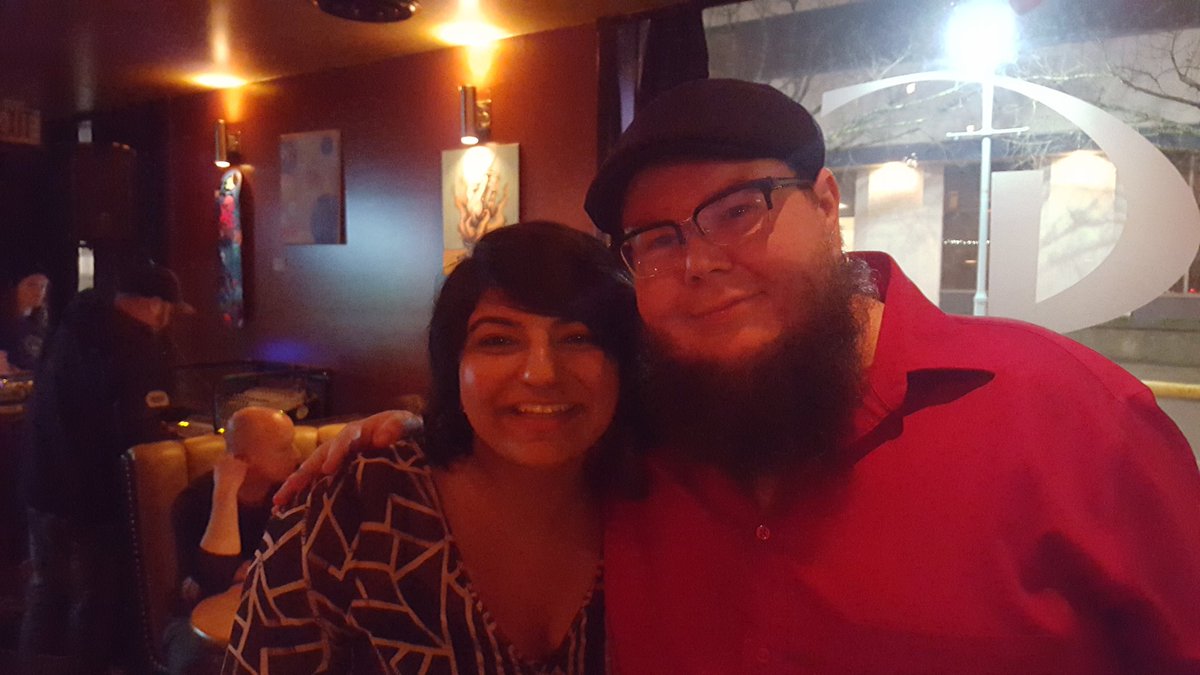 KiranParhar8's tweet photo. Inspirational evening with @Koyczan and #VISymphony! #feelingblessed https://t.co/oLnkcYWeDS