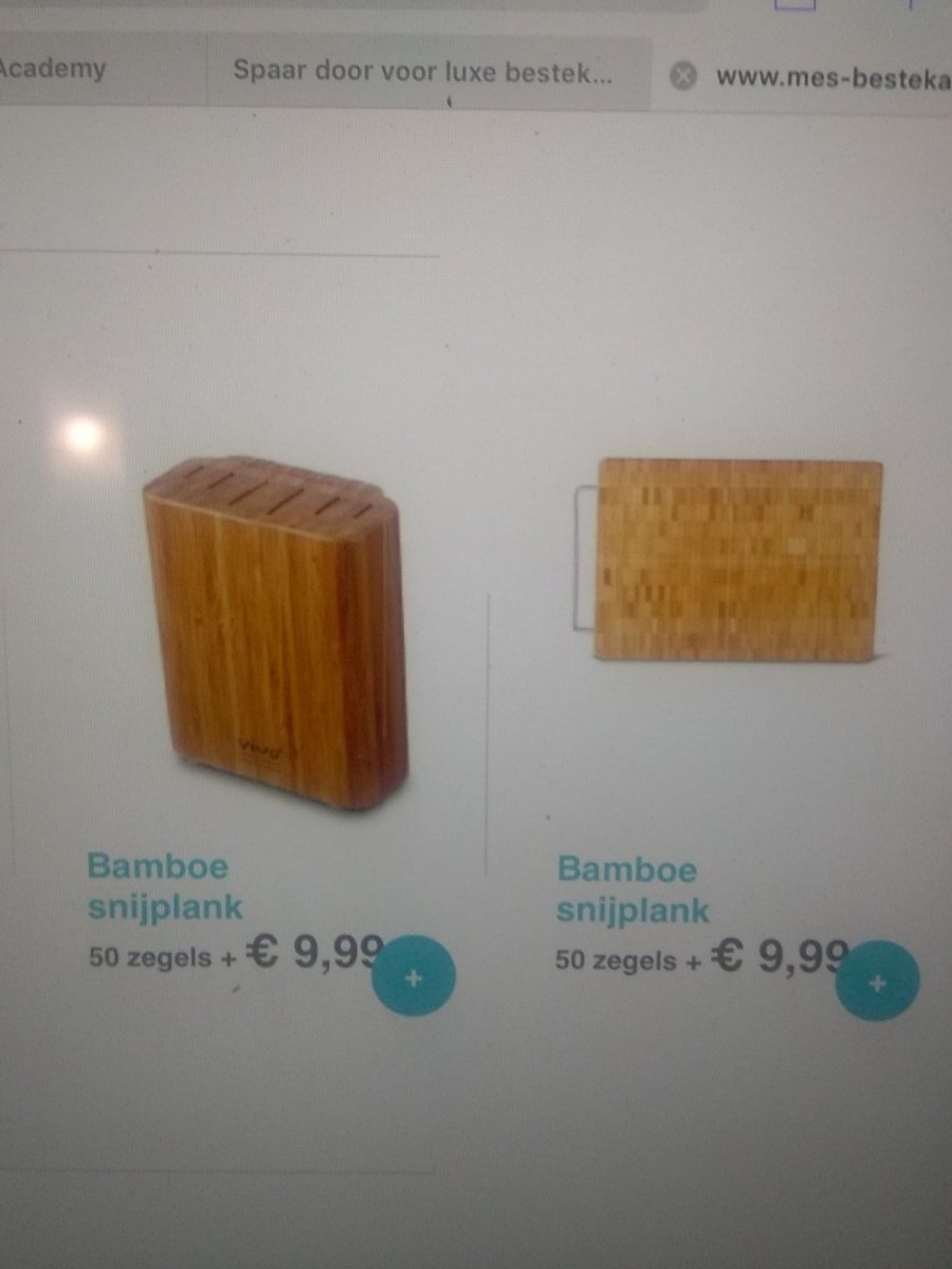 AnneDerksen's tweet photo. @albertheijn Messenblok besteld, kunnen jullie garanderen dat ik die krijg of wordt het toch de snijplank? #foutje https://t.co/iJwCmCc7ZF