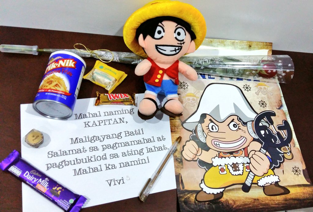 PrinsesaVivi's tweet photo. Huli man daw ang makulit, babati at babati pa rin. Para sa'yo, @sniperking__007. 😜😘😊

SniperBDay https://t.co/FaEJhoRD7F