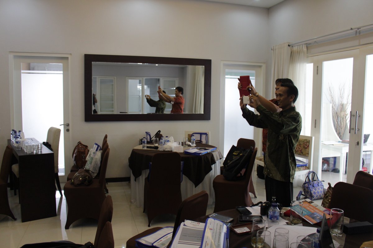 RumahMenteng's tweet photo. LATE POST : Workshop ISPOR https://t.co/RcYO0pZ8Eq