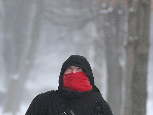 DandC's tweet photo. Good news: Temperature could rise to 15 degrees, possible 30s by Monday. https://t.co/HyQDdFora2 #ROC #ROCwinter https://t.co/4z001dI62G
