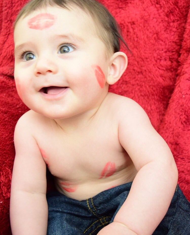 CarlieNye's tweet photo. ❤️😍💋 https://t.co/oq9RPJFn04
