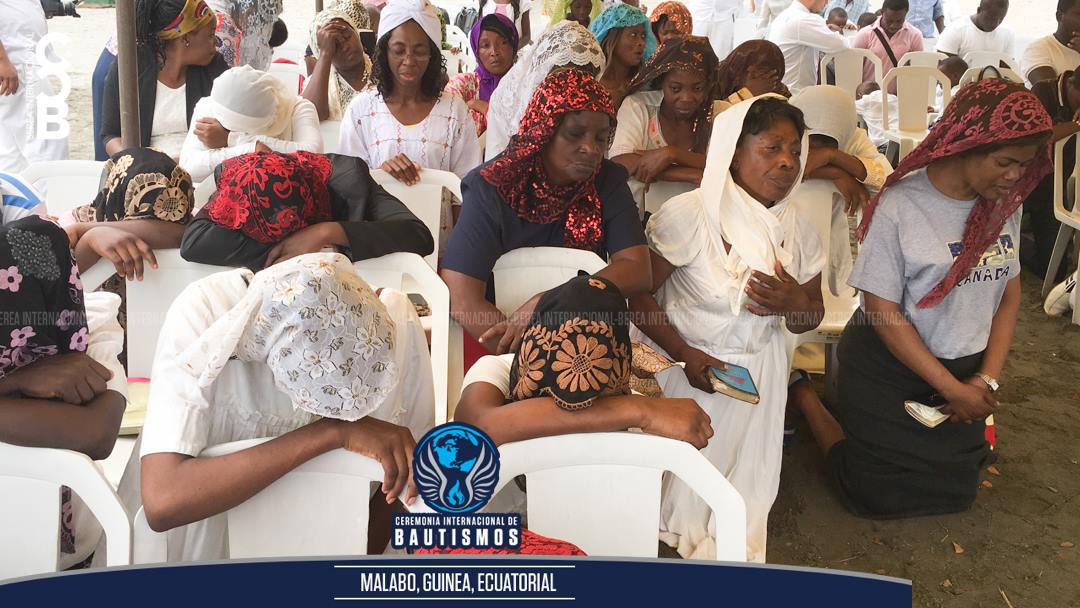 BereaInter's tweet photo. Ceremonia Internacional de Bautismos 

Malabo, Guinea Ecuatorial, Africa

#LdmBautismos
#SoyLuzdelMundo https://t.co/AwbGzDmkok