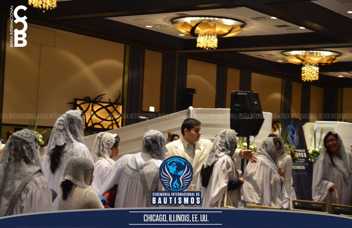 BereaInter's tweet photo. Ceremonia Internacional de Bautismos 

Chicago, Illinois, EE.UU.

#LdmBautismos
#SoyLuzdelMundo
#BereaInternacional https://t.co/tfFttF4ewP