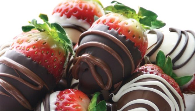 BandaSoterios's tweet photo. #Gastronomía Prepara esta receta romántica: Fresas con chocolate para el #DíaDeLosEnamorados https://t.co/g1qlCxGckb https://t.co/l2dzXjm0KG