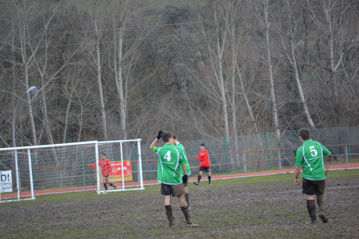 CdfRobla's tweet image. Aquí os dejo unas fotos del partido de hoy.