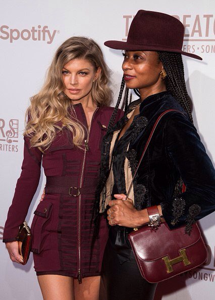 iheartfergie's tweet photo. #Fergie flawless w/ coreographer and friend Fatima Robinson at the #SpotifyCreators party in LA, last night! 💋👸🏼✨ https://t.co/WZWnY9kDOj