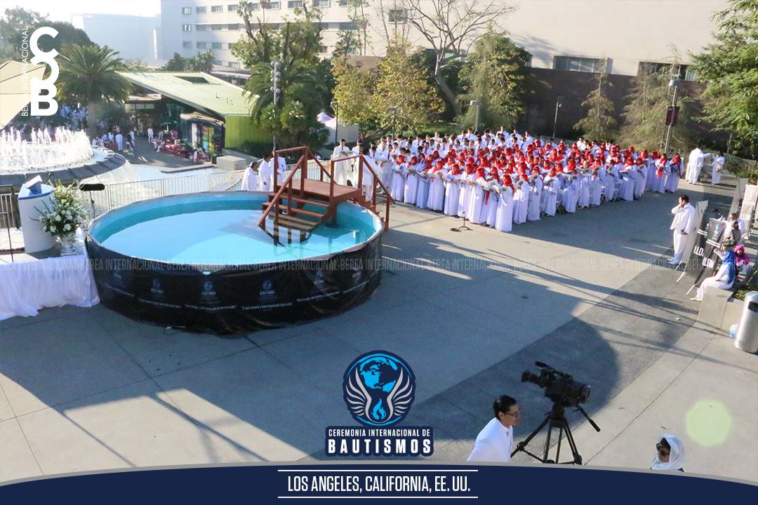 BereaInter's tweet photo. Ceremonia Internacional de Bautismos 

Los Angeles, California, EE.UU.

#LdmBautismos
#SoyLuzdelMundo https://t.co/pHaA46YHfe