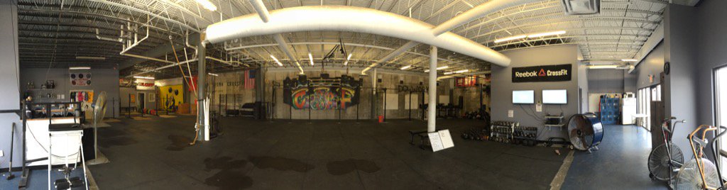 TCCFWalton's tweet photo. Clean gym!  #triplecrowncrossfit https://t.co/nWSKlRTVcH