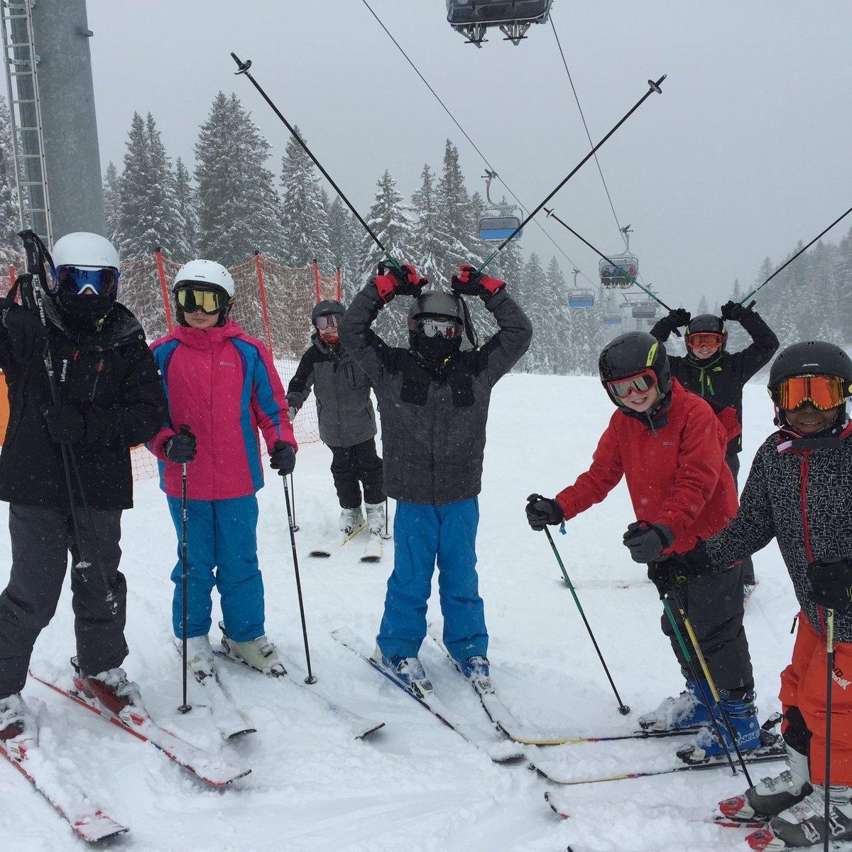 FettesPrepTrips's tweet photo. The intermediate group enjoying the fresh snowfall today #powdermonkeys #fettes #Andalo2016 https://t.co/c3J4WoajLs