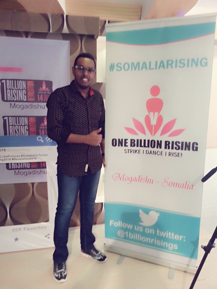 binsheikh10's tweet photo. #one BillionRising
#Rise4Revolution 
#Somalia Rising https://t.co/IjkhYekKHk
